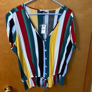 Express multicolored short sleeve with tie at waist
